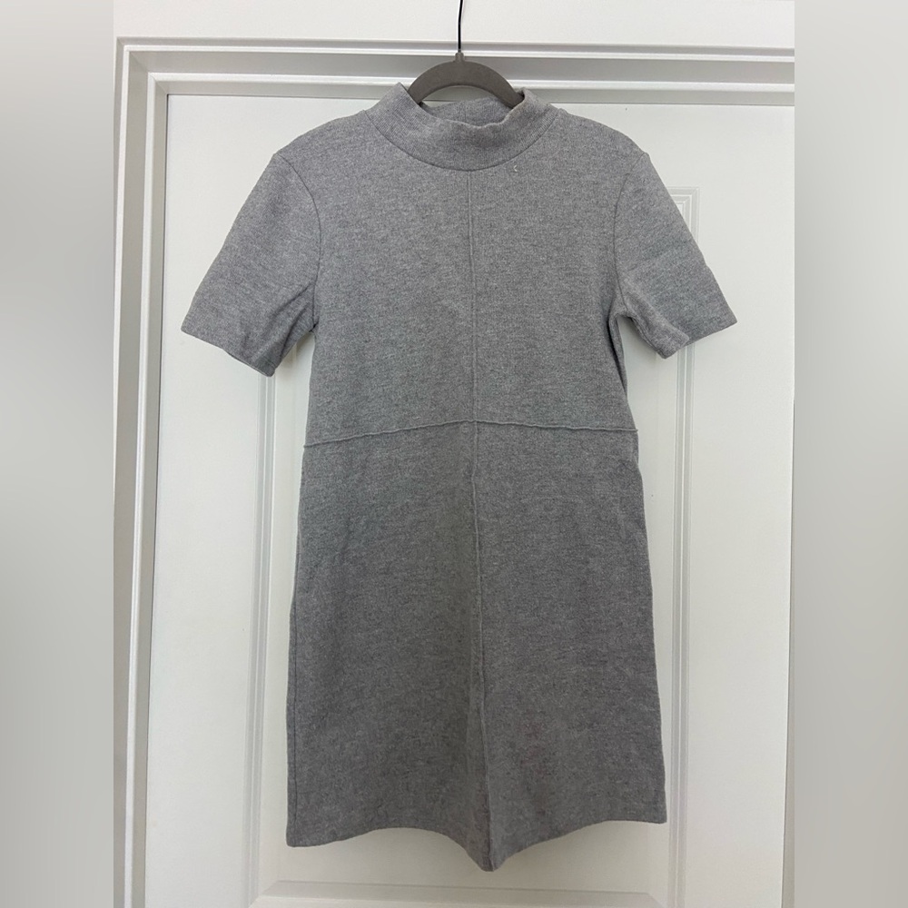 Zara Gray Turtleneck Short-sleeve Sweater Dress